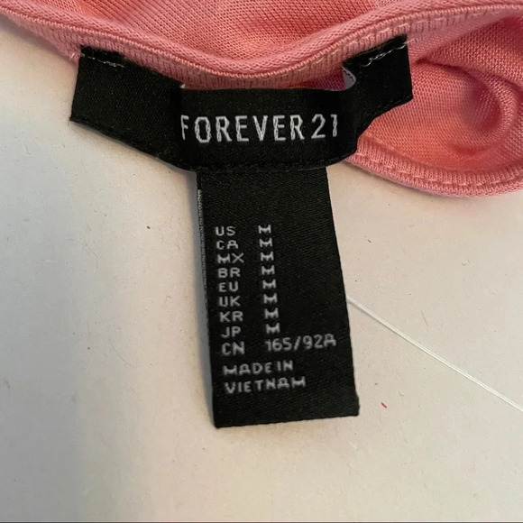 Forever 21 Top Spaghetti Strap Color Pink Size Medium V-Neck - Picture 5 of 5